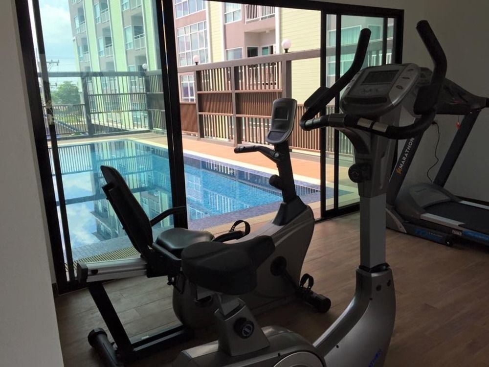 Aparthotel Modernbright Laemchabang Bang Lamung Exteriér fotografie