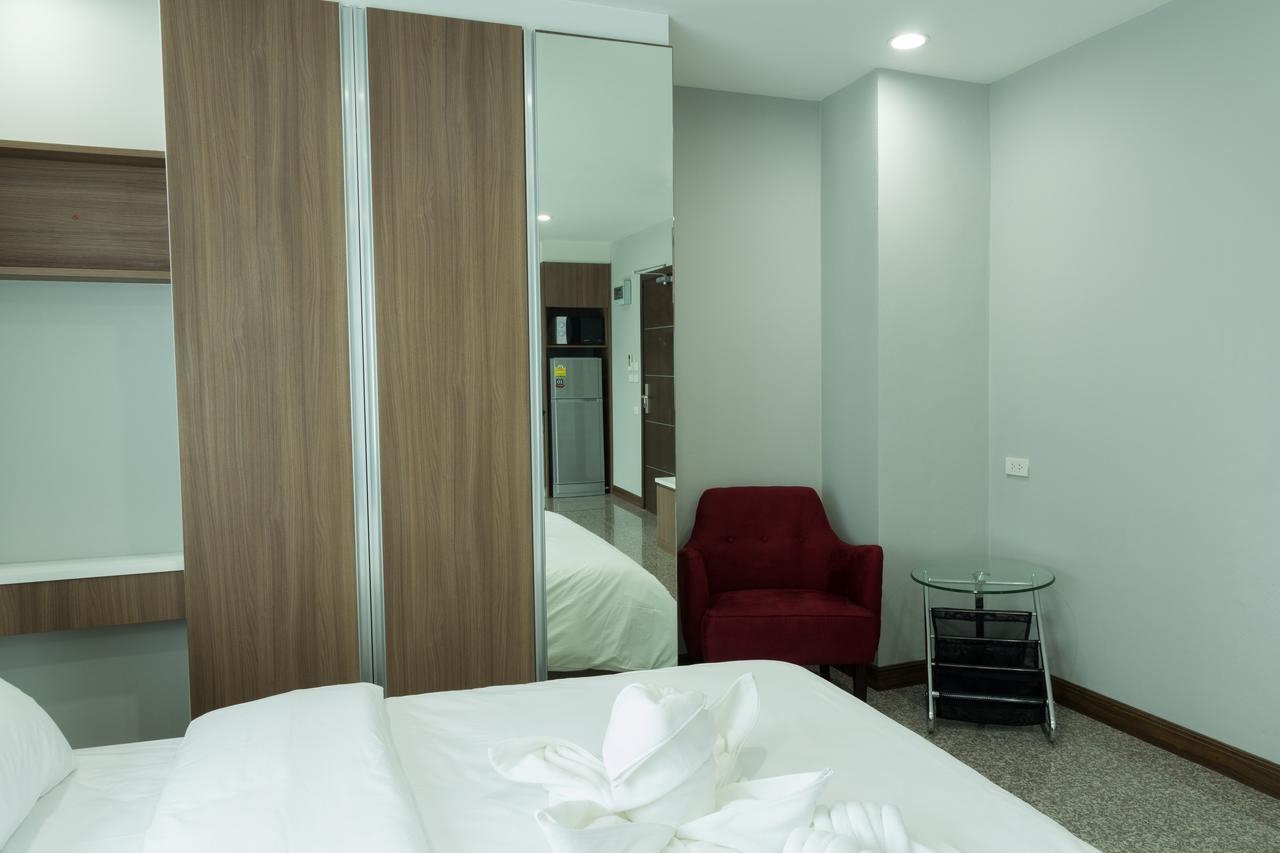 Aparthotel Modernbright Laemchabang Bang Lamung Exteriér fotografie
