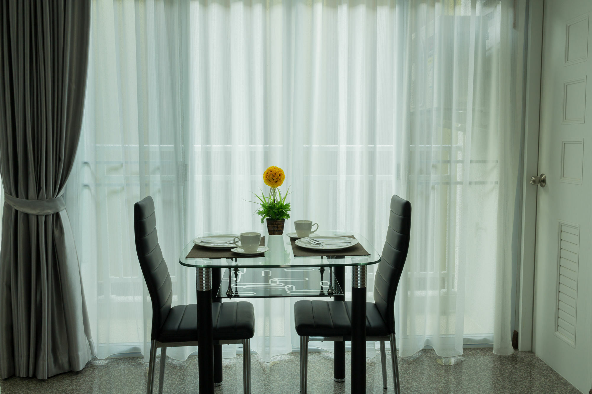 Aparthotel Modernbright Laemchabang Bang Lamung Exteriér fotografie
