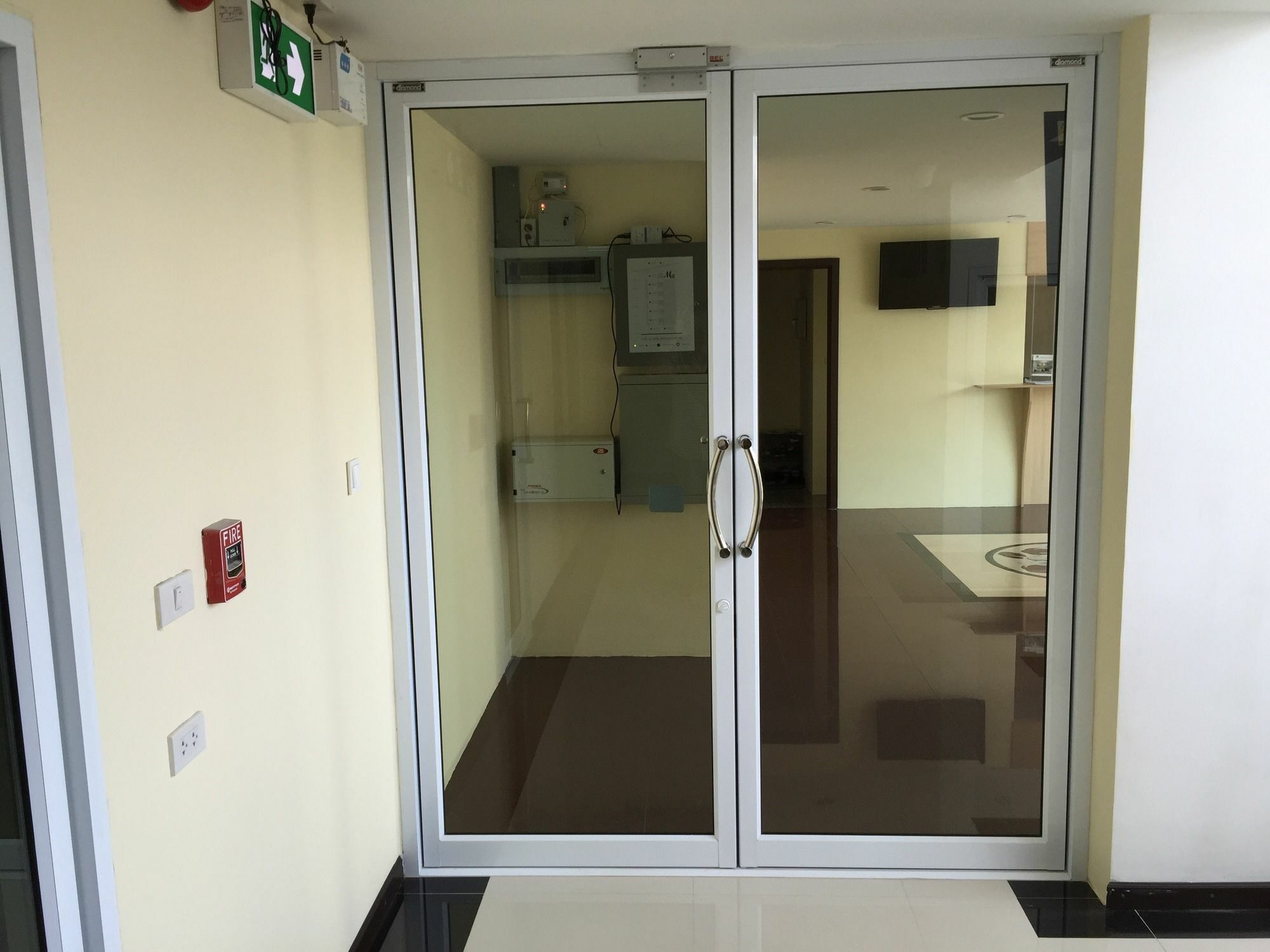 Aparthotel Modernbright Laemchabang Bang Lamung Exteriér fotografie
