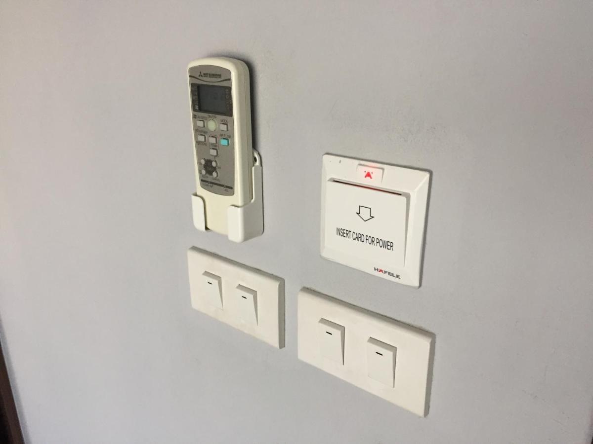 Aparthotel Modernbright Laemchabang Bang Lamung Exteriér fotografie